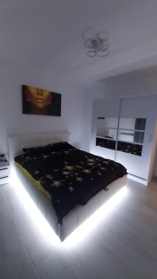 Astoria Apartament'S Navodari Exterior photo